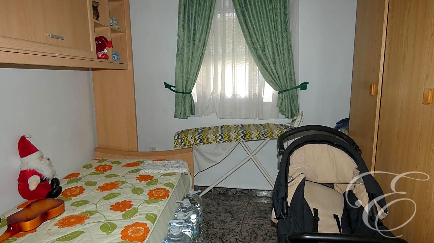 5 chambre Villa/Maison à vendre à Velez-Malaga - 155 000 € (Ref: 7038881)