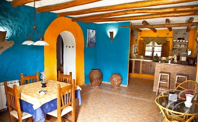 3 slaapkamer Villa te koop in Orgiva met zwembad - € 545.000 (Ref: 7088777)