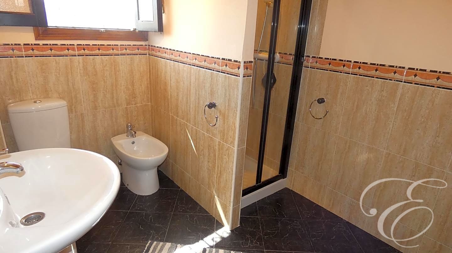 6 soveværelse Villa til salg i Iznajar med swimmingpool - € 545.000 (Ref: 7109379)