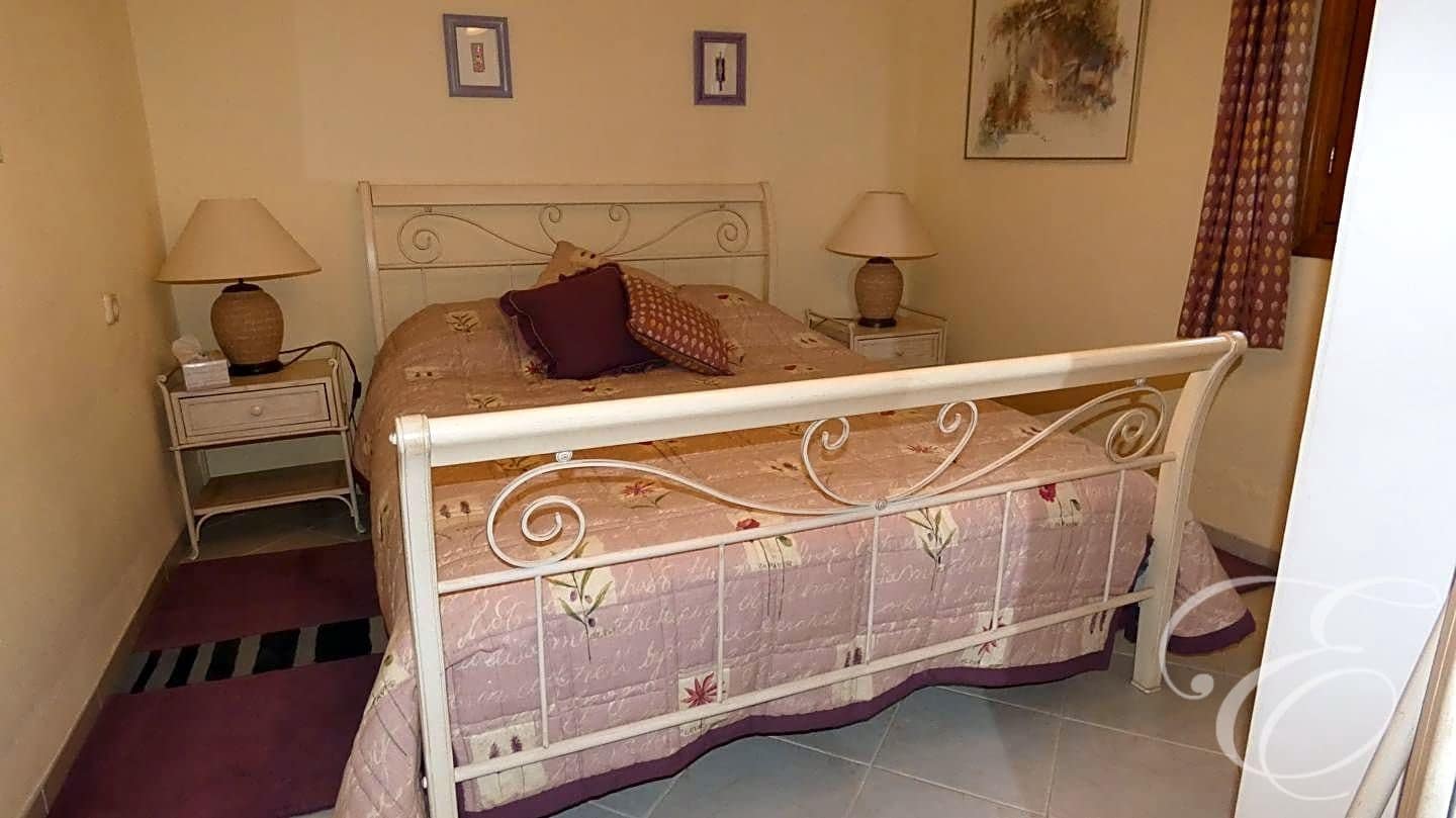 6 soveværelse Villa til salg i Iznajar med swimmingpool - € 545.000 (Ref: 7109379)