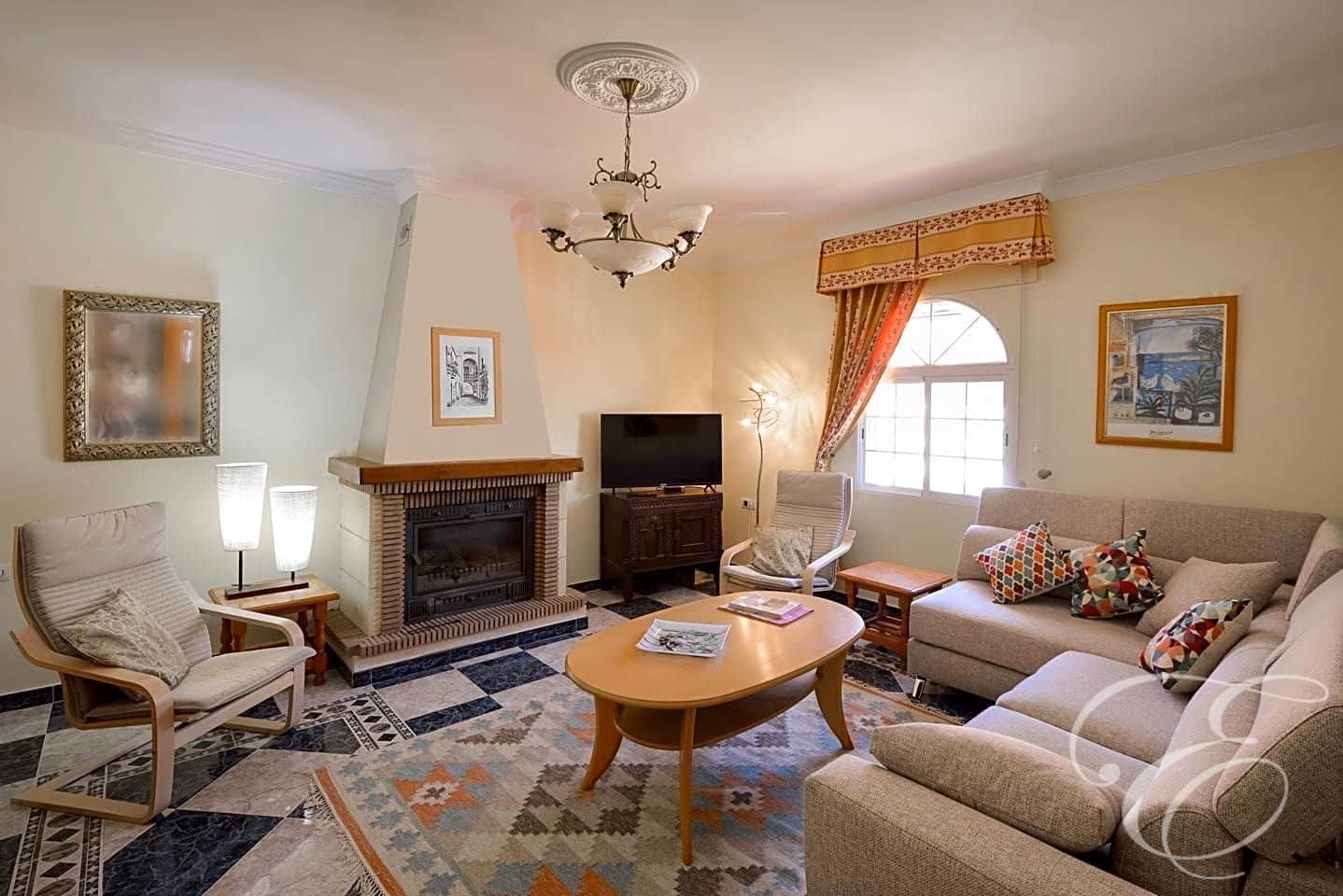 7 sypialnia Willa na sprzedaż w Vinuela z basenem garażem - 349 000 € (Ref: 7144594)