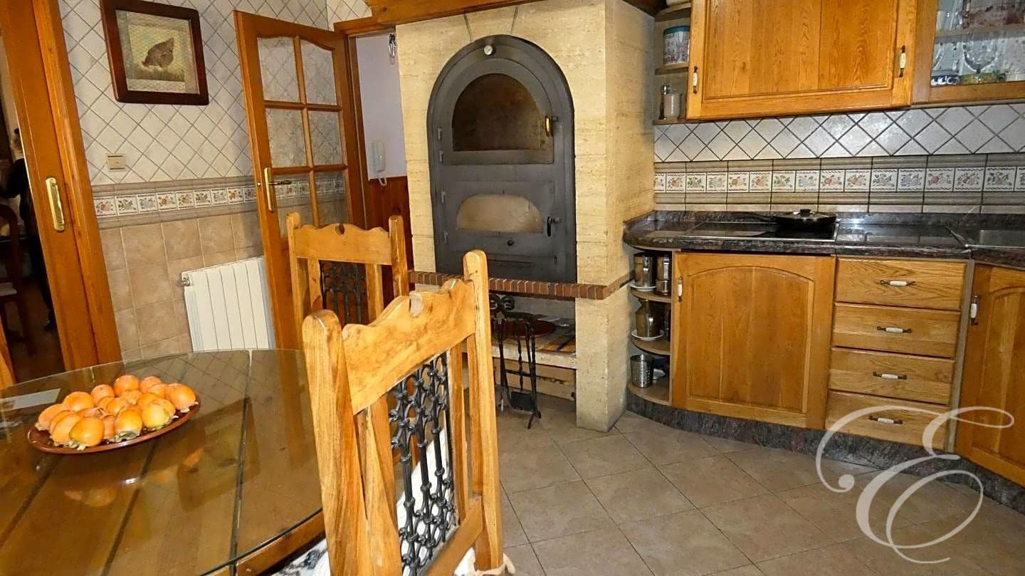 6 Zimmer Villa zu verkaufen in Loja mit Garage - 567.000 € (Ref: 7167663)