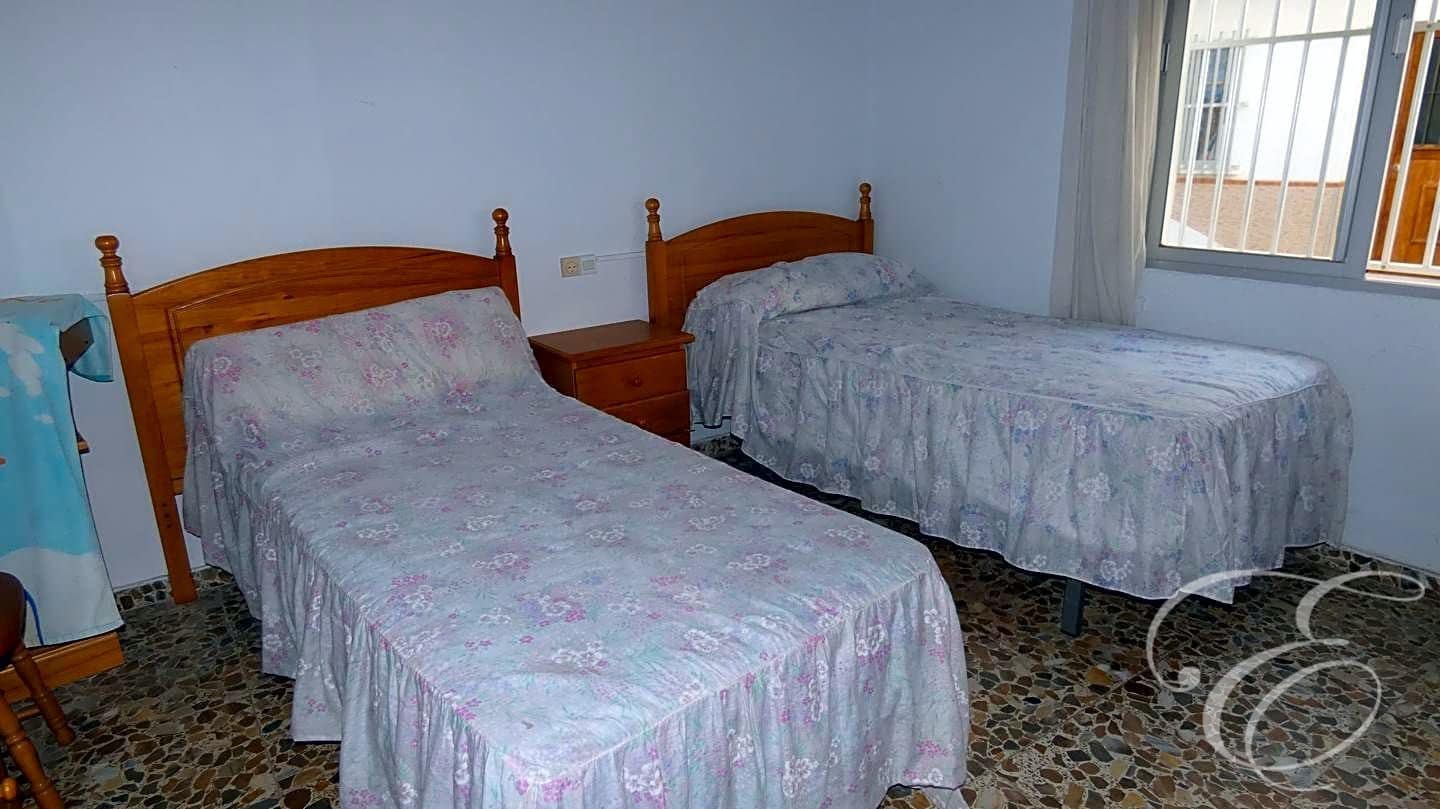 14 soveværelse Villa til salg i Torrox - € 550.000 (Ref: 7182125)