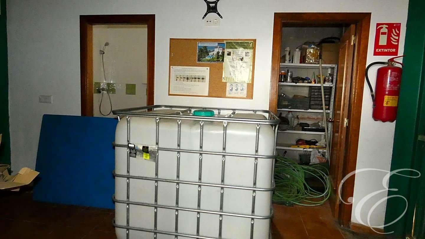 2 soveværelse Finca/Landehus til salg i Alfarnatejo - € 574.900 (Ref: 7188143)