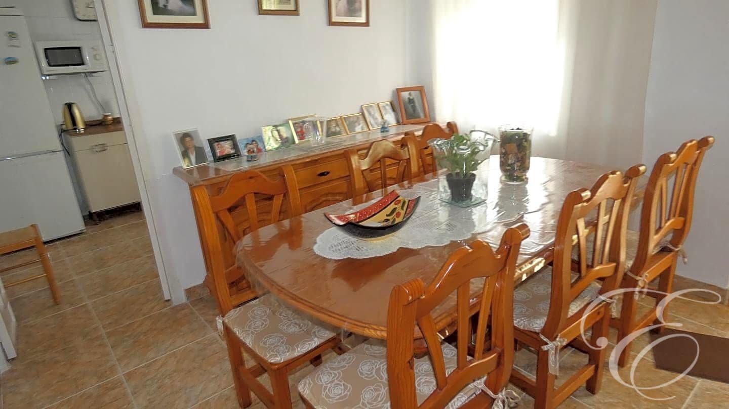 5 soveværelse Villa til salg i Competa med garage - € 148.500 (Ref: 7225273)