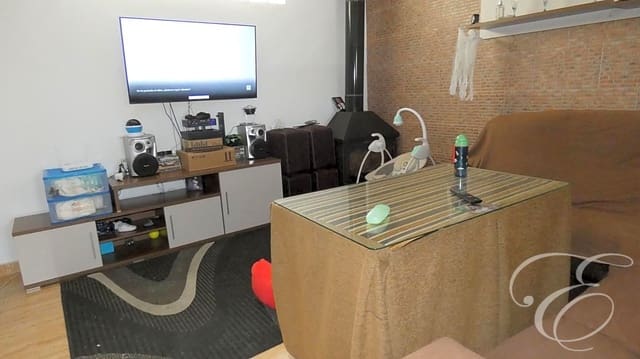 Chalet de 3 habitaciones en Cómpeta en venta - 155.000 € (Ref: 7235453)