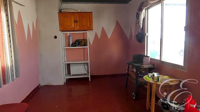 Chalet de 3 habitaciones en Cómpeta en venta - 155.000 € (Ref: 7235453)