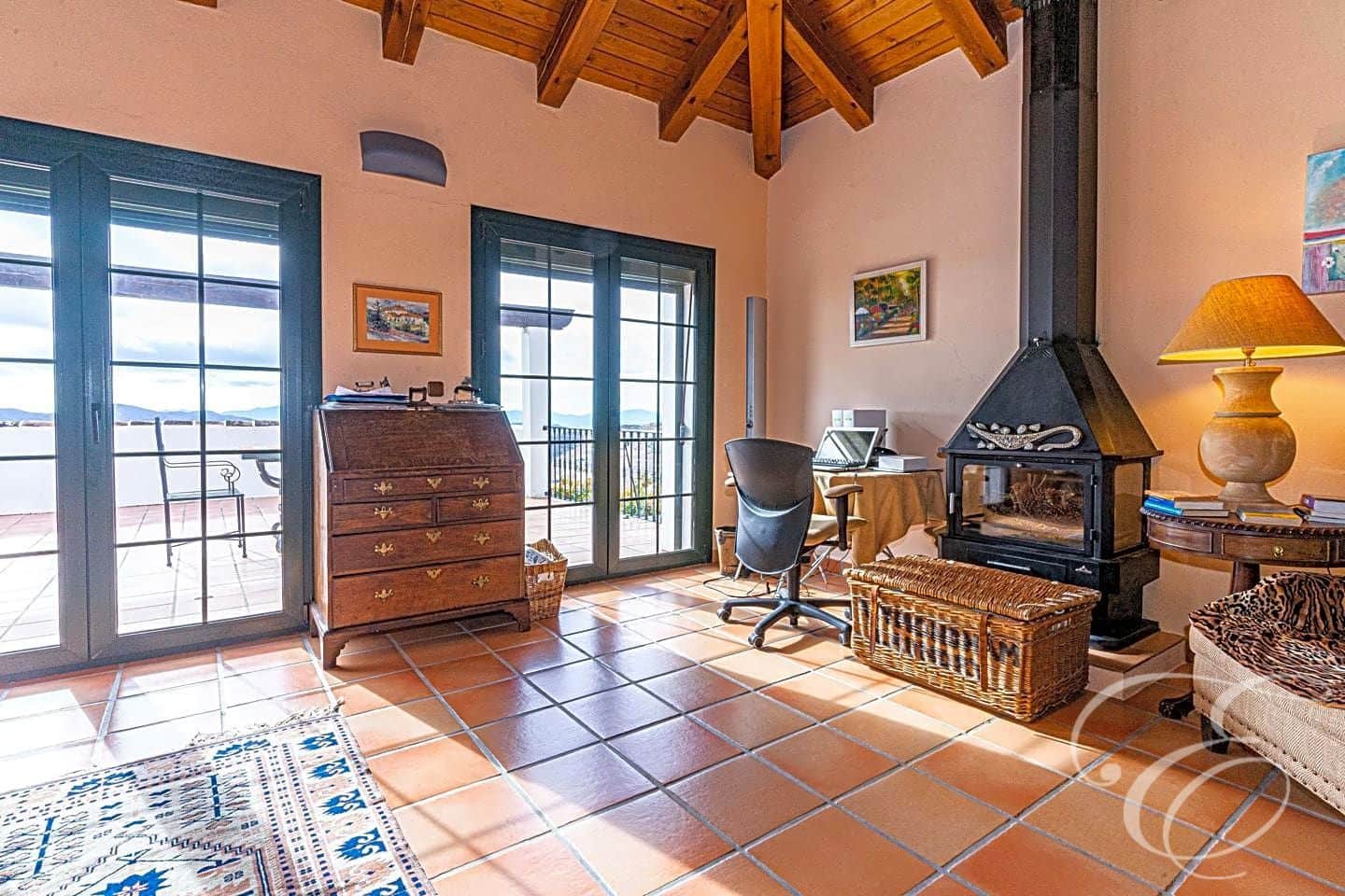 4 bedroom Villa for sale in Villanueva de la Concepcion with pool garage - € 1,690,000 (Ref: 7260201)