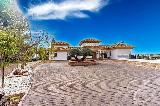 4 soverom Villa til salgs i Villanueva de la Concepcion med svømmebasseng garasje - € 1 690 000 (Ref: 7260201)