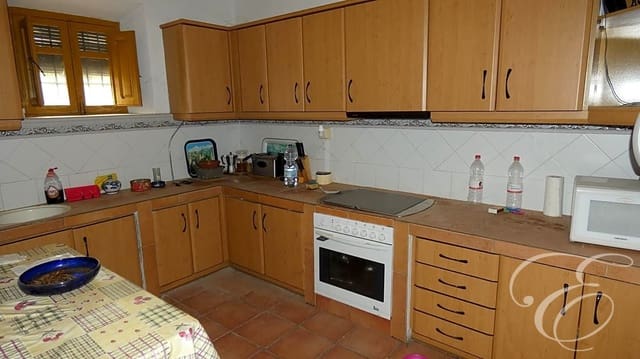 5 Zimmer Villa zu verkaufen in Moraleda de Zafayona mit Garage - 680.000 € (Ref: 7286581)