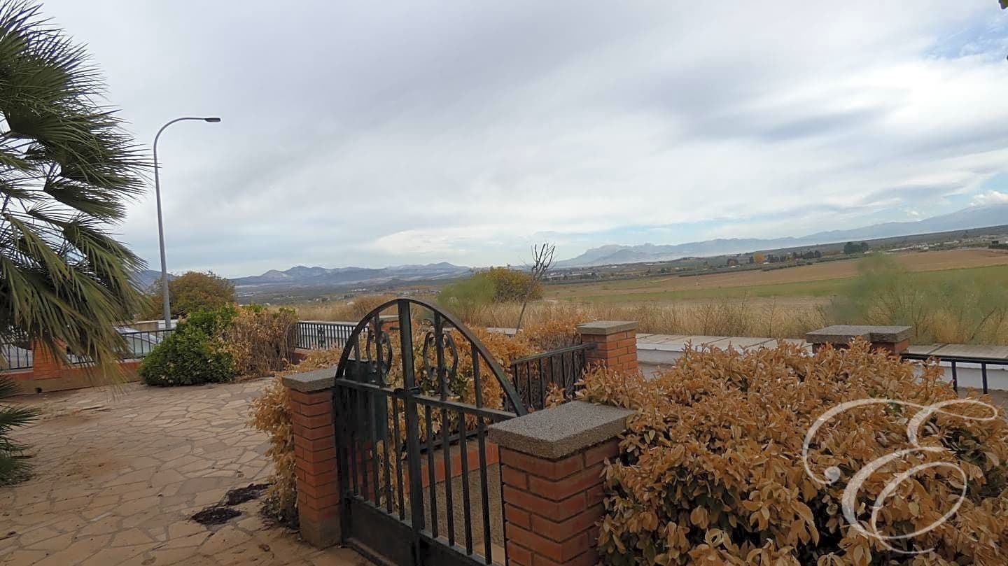 5 soveværelse Villa til salg i Moraleda de Zafayona med garage - € 680.000 (Ref: 7286581)