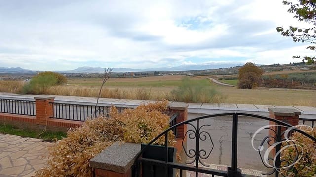 5 Zimmer Villa zu verkaufen in Moraleda de Zafayona mit Garage - 680.000 € (Ref: 7286581)