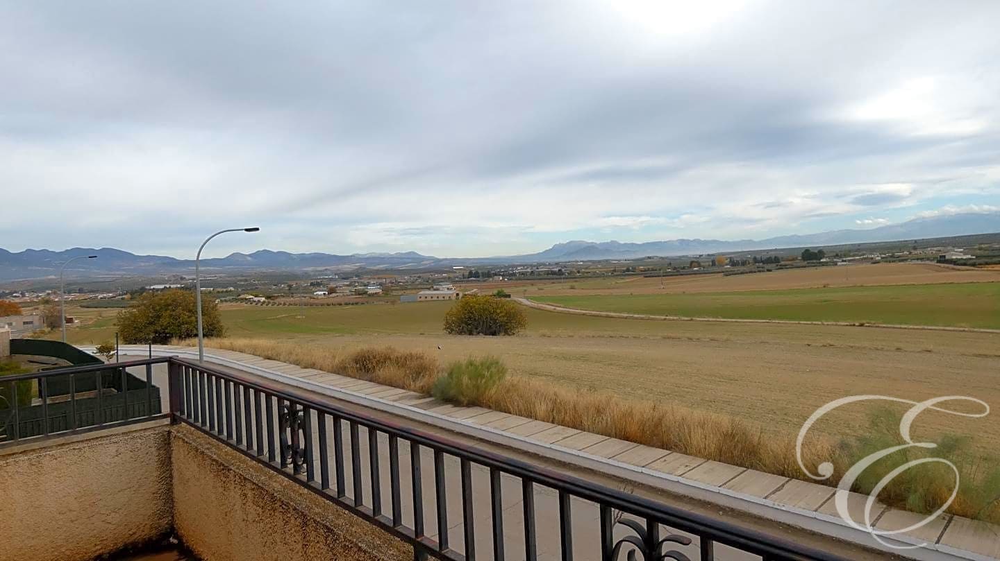 5 soveværelse Villa til salg i Moraleda de Zafayona med garage - € 680.000 (Ref: 7286581)