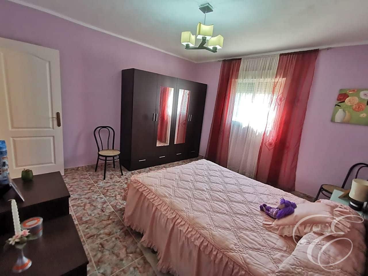 5 bedroom Finca/Country House for sale in Moraleda de Zafayona with pool - € 268,000 (Ref: 7371214)