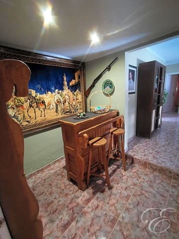 5 slaapkamer Finca/Landhuis te koop in Moraleda de Zafayona met zwembad - € 268.000 (Ref: 7371214)