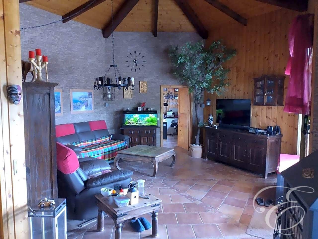 5 slaapkamer Finca/Landhuis te koop in Arenas del Rey met zwembad - € 390.000 (Ref: 7401667)