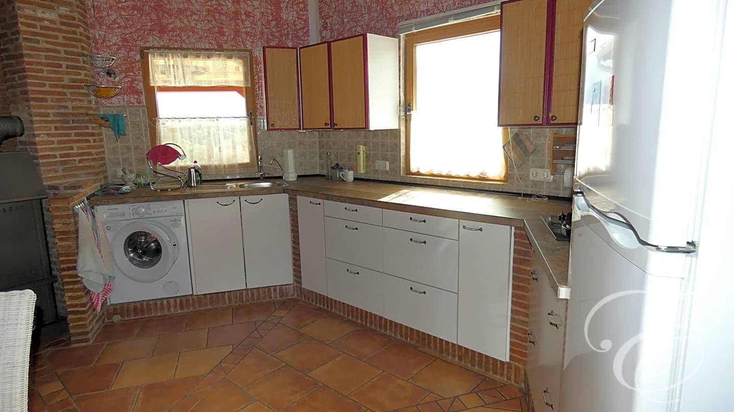5 slaapkamer Finca/Landhuis te koop in Arenas del Rey met zwembad - € 390.000 (Ref: 7401667)