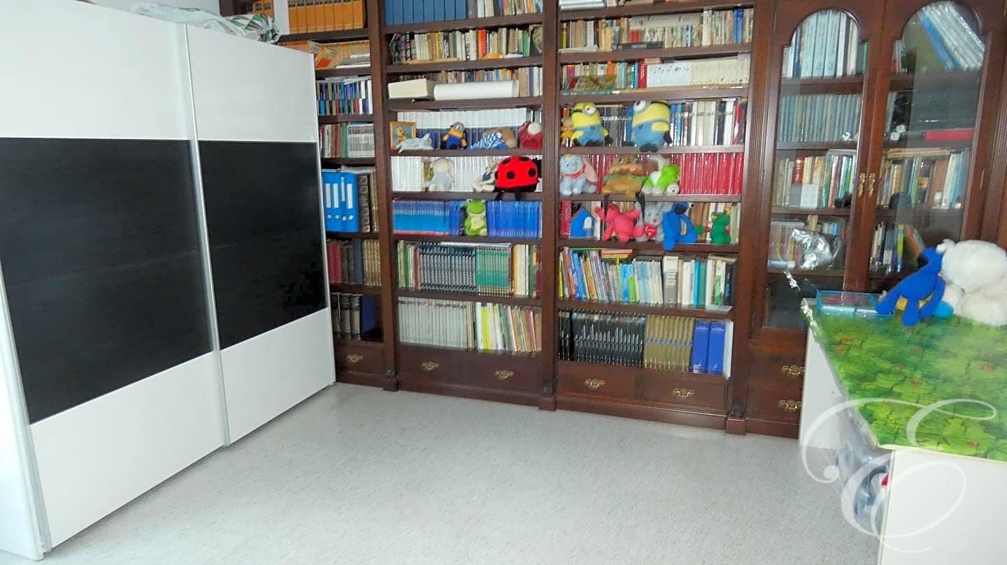 7 soveværelse Villa til salg i Padul med swimmingpool garage - € 350.000 (Ref: 7461299)