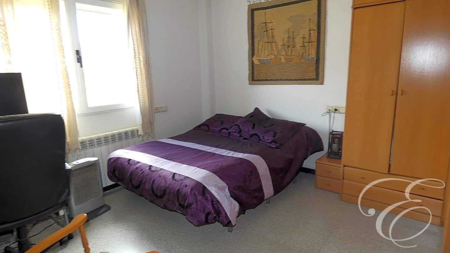 7 soveværelse Villa til salg i Padul med swimmingpool garage - € 350.000 (Ref: 7461299)