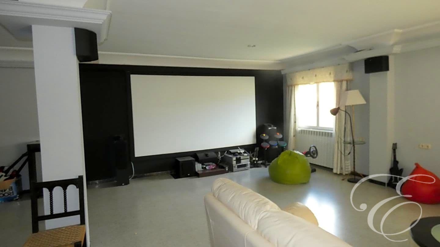 7 soveværelse Villa til salg i Padul med swimmingpool garage - € 350.000 (Ref: 7461299)