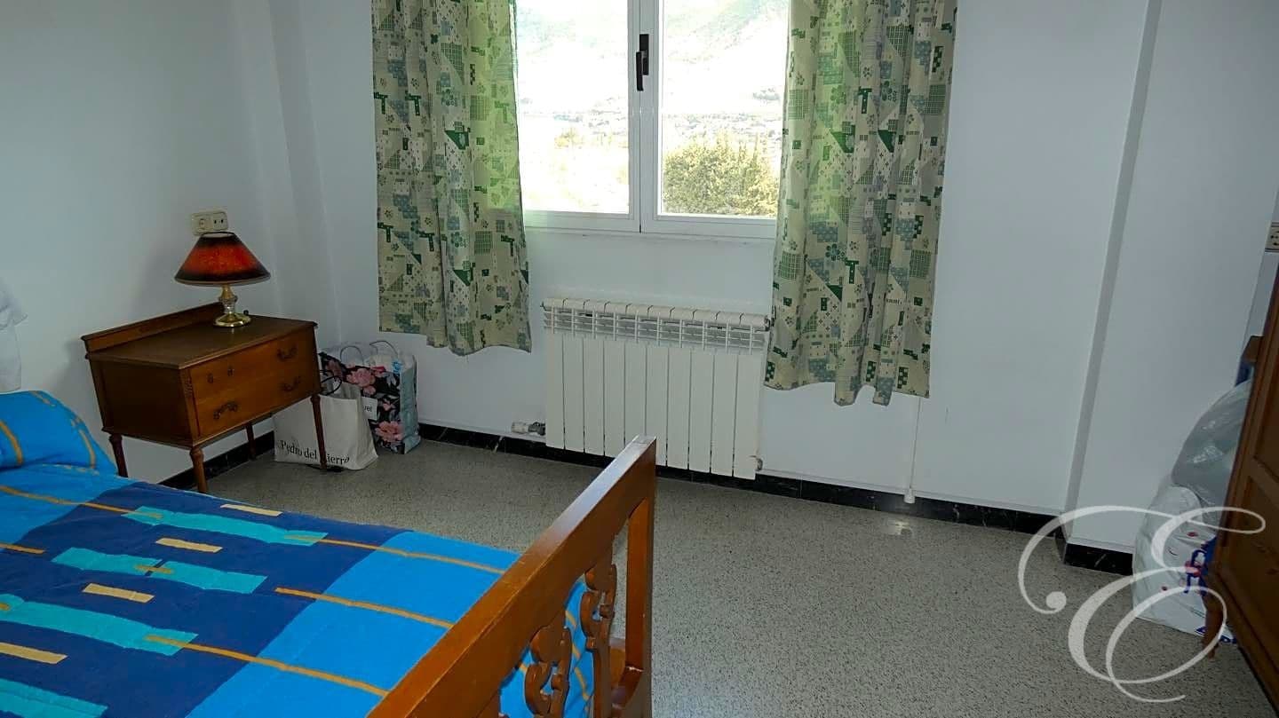 7 soveværelse Villa til salg i Padul med swimmingpool garage - € 350.000 (Ref: 7461299)