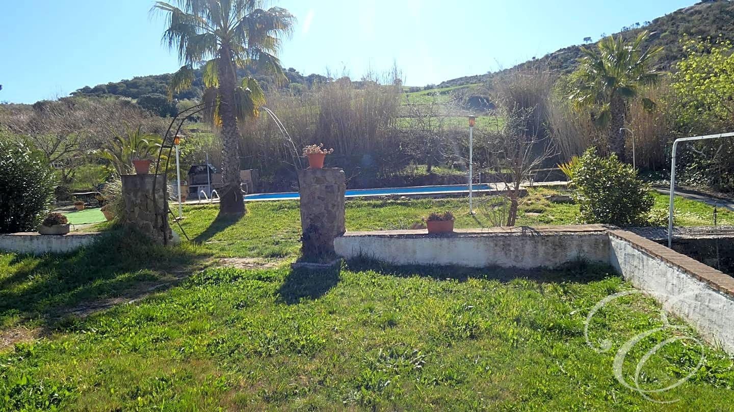 6 Zimmer Finca/Landgut zu verkaufen in Villanueva de la Concepcion mit Pool Garage - 340.000 € (Ref: 7475290)