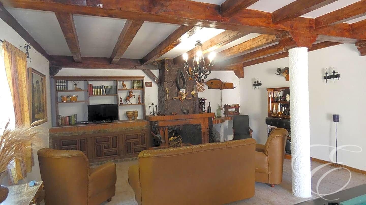 6 Zimmer Finca/Landgut zu verkaufen in Villanueva de la Concepcion mit Pool Garage - 340.000 € (Ref: 7475290)