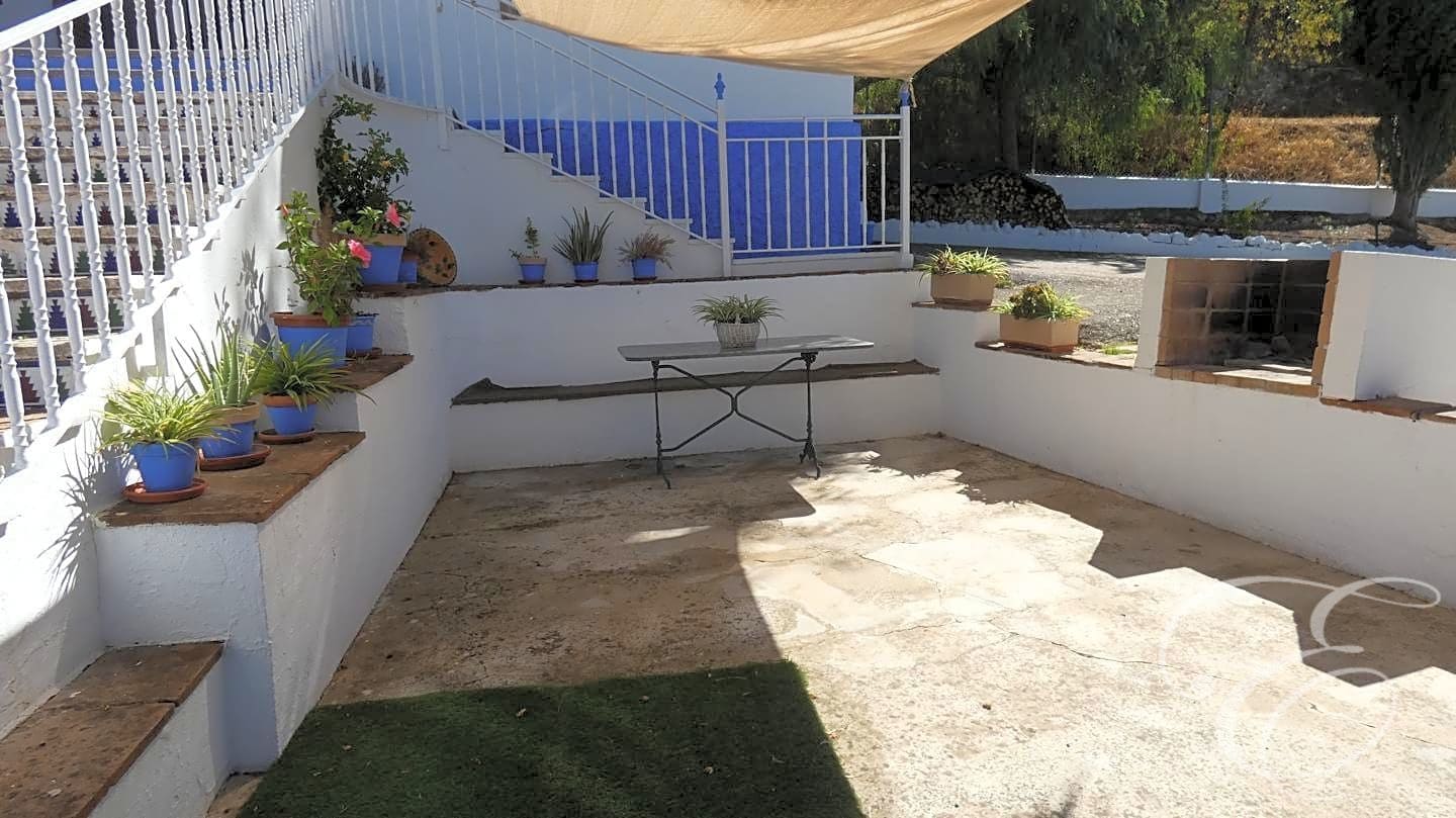 3 soveværelse Villa til salg i Rute med swimmingpool garage - € 325.000 (Ref: 7485626)