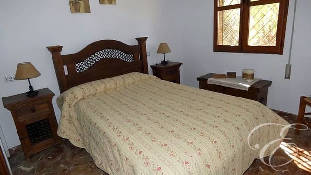 3 Zimmer Villa zu verkaufen in Rute mit Pool Garage - 325.000 € (Ref: 7485626)