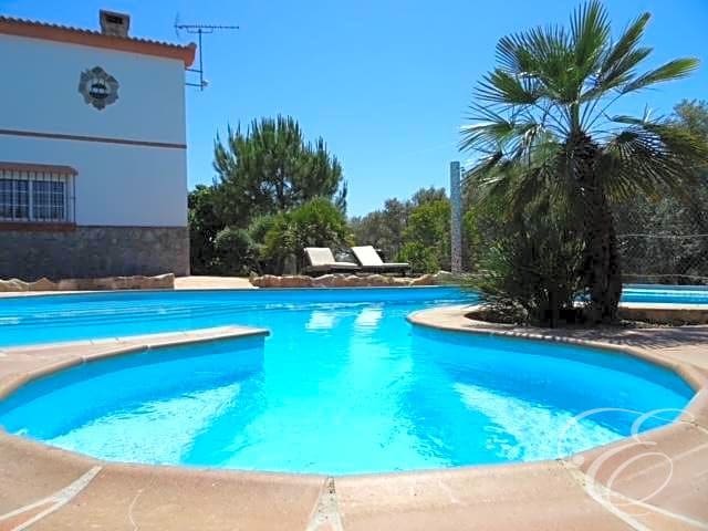 4 chambre Finca/Maison de Campagne à vendre à Villanueva de la Concepcion avec piscine garage - 478 000 € (Ref: 7485627)