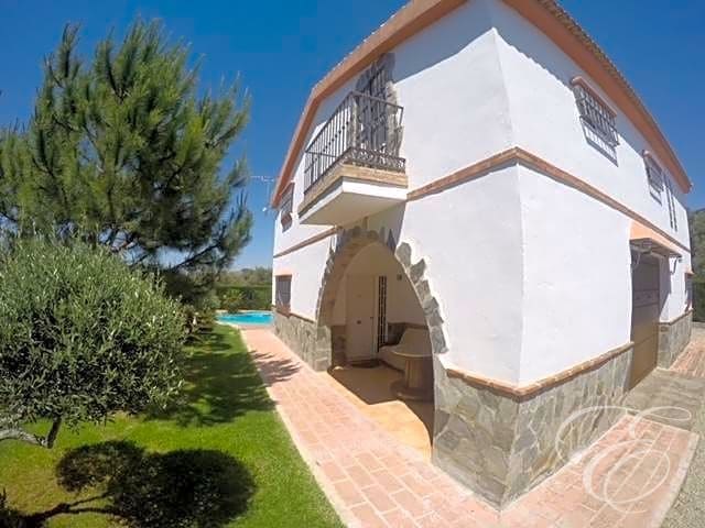 4 chambre Finca/Maison de Campagne à vendre à Villanueva de la Concepcion avec piscine garage - 478 000 € (Ref: 7485627)