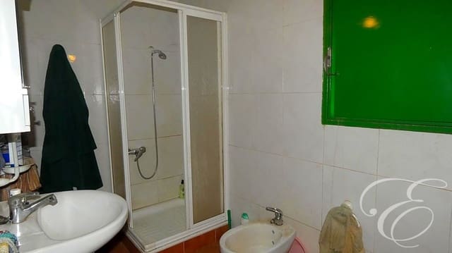 2 sovrum Finca/Hus på landet till salu i Zafarraya med garage - 360 000 € (Ref: 7528371)