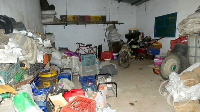 2 sovrum Finca/Hus på landet till salu i Zafarraya med garage - 360 000 € (Ref: 7528371)