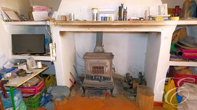 2 sovrum Finca/Hus på landet till salu i Zafarraya med garage - 360 000 € (Ref: 7528371)