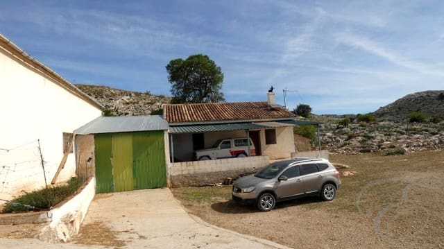 2 sovrum Finca/Hus på landet till salu i Zafarraya med garage - 360 000 € (Ref: 7528371)