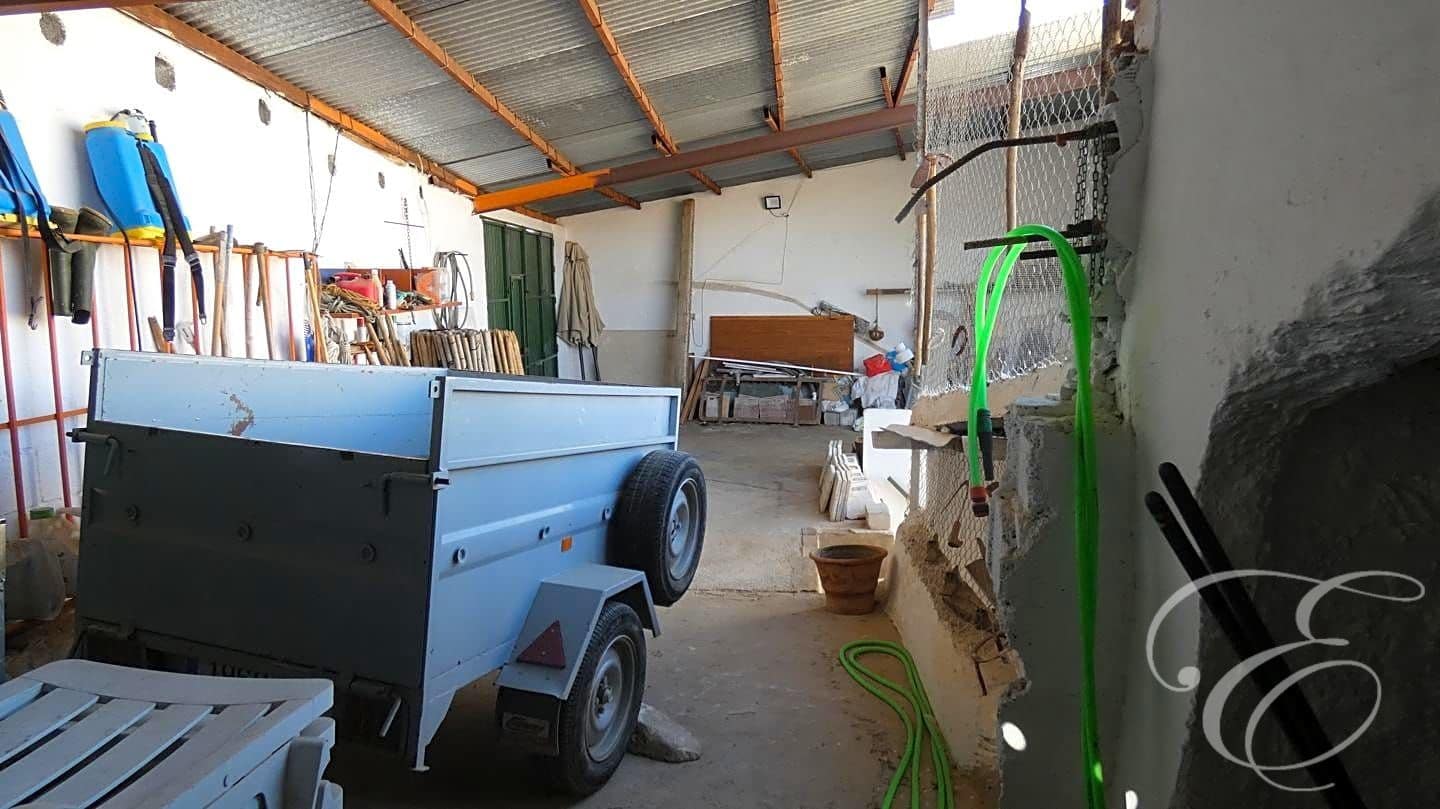 8 soveværelse Villa til salg i Colmenar med garage - € 188.700 (Ref: 7537312)