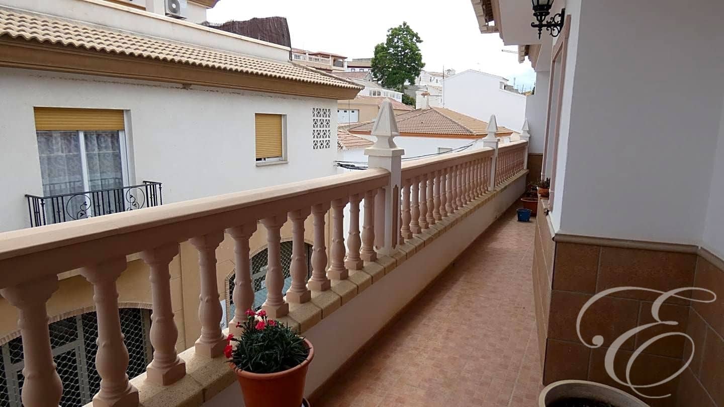 4 soveværelse Villa til salg i Moraleda de Zafayona - € 240.000 (Ref: 7581876)