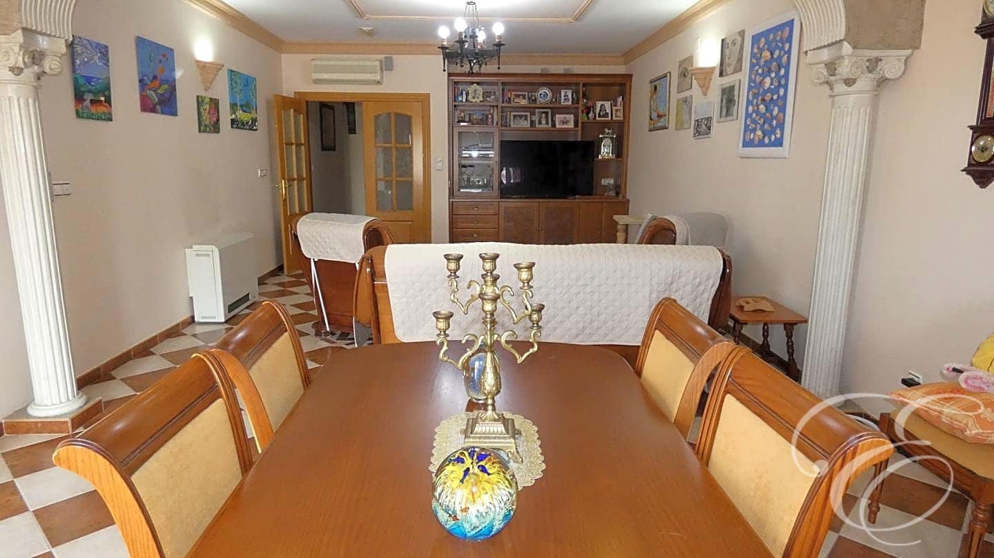 4 soveværelse Villa til salg i Moraleda de Zafayona - € 240.000 (Ref: 7581876)