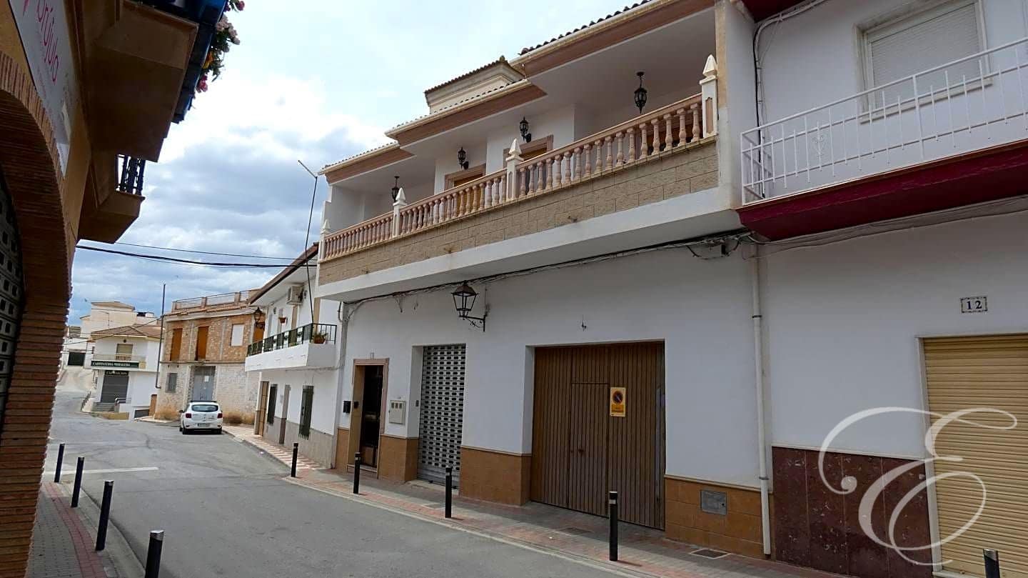 4 soveværelse Villa til salg i Moraleda de Zafayona - € 240.000 (Ref: 7581876)