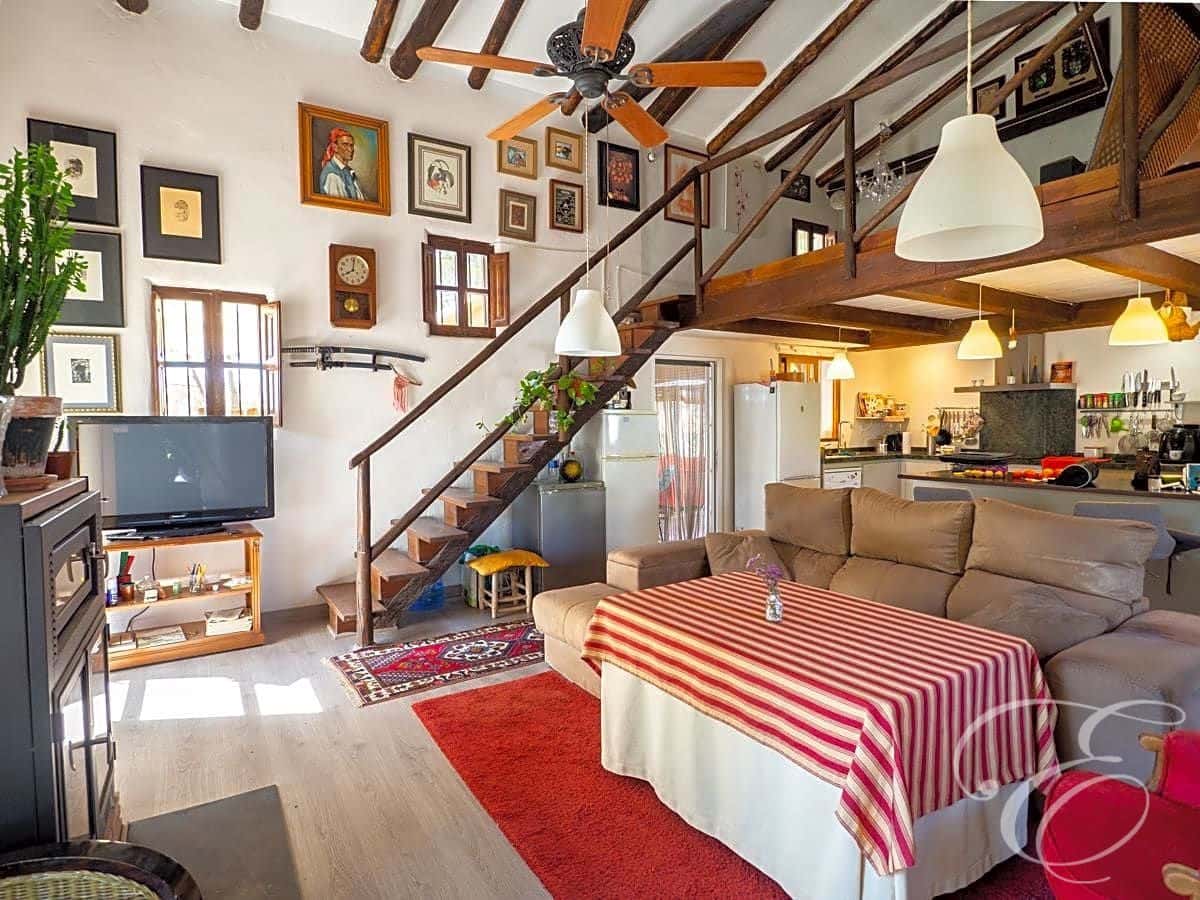 5 soveværelse Finca/Landehus til salg i Alhama de Granada med swimmingpool garage - € 2.500.000 (Ref: 7617580)