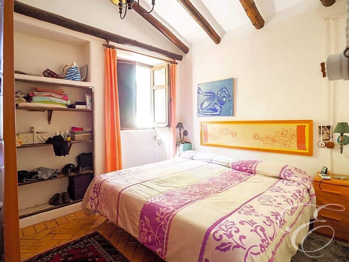 5 soveværelse Finca/Landehus til salg i Alhama de Granada med swimmingpool garage - € 2.500.000 (Ref: 7617580)