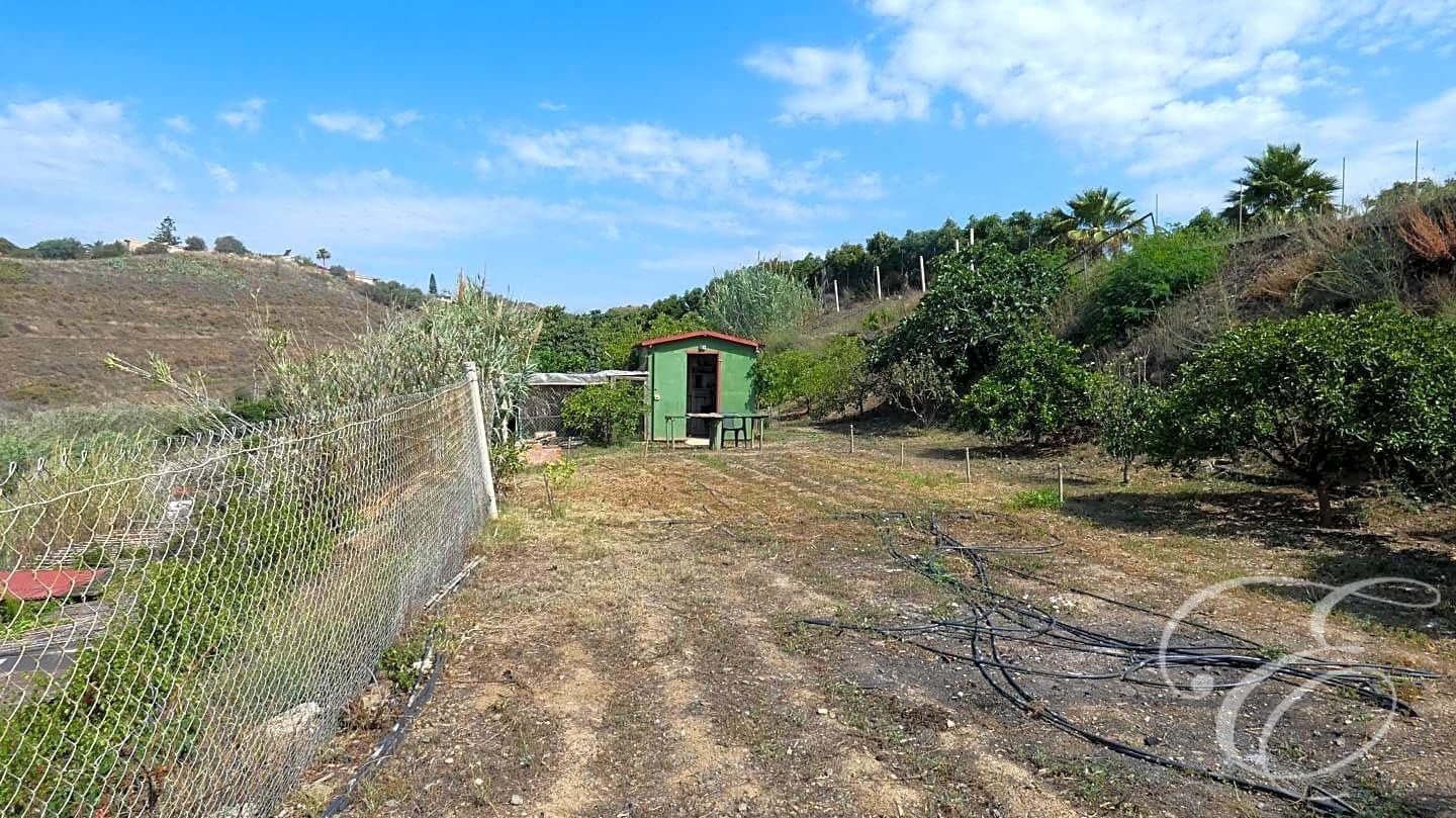 3 soverom Villa til salgs i Caleta de Velez med svømmebasseng garasje - € 380 000 (Ref: 7659704)