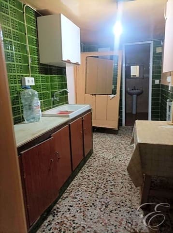 6 soveværelse Villa til salg i Benamargosa - € 62.500 (Ref: 7729108)