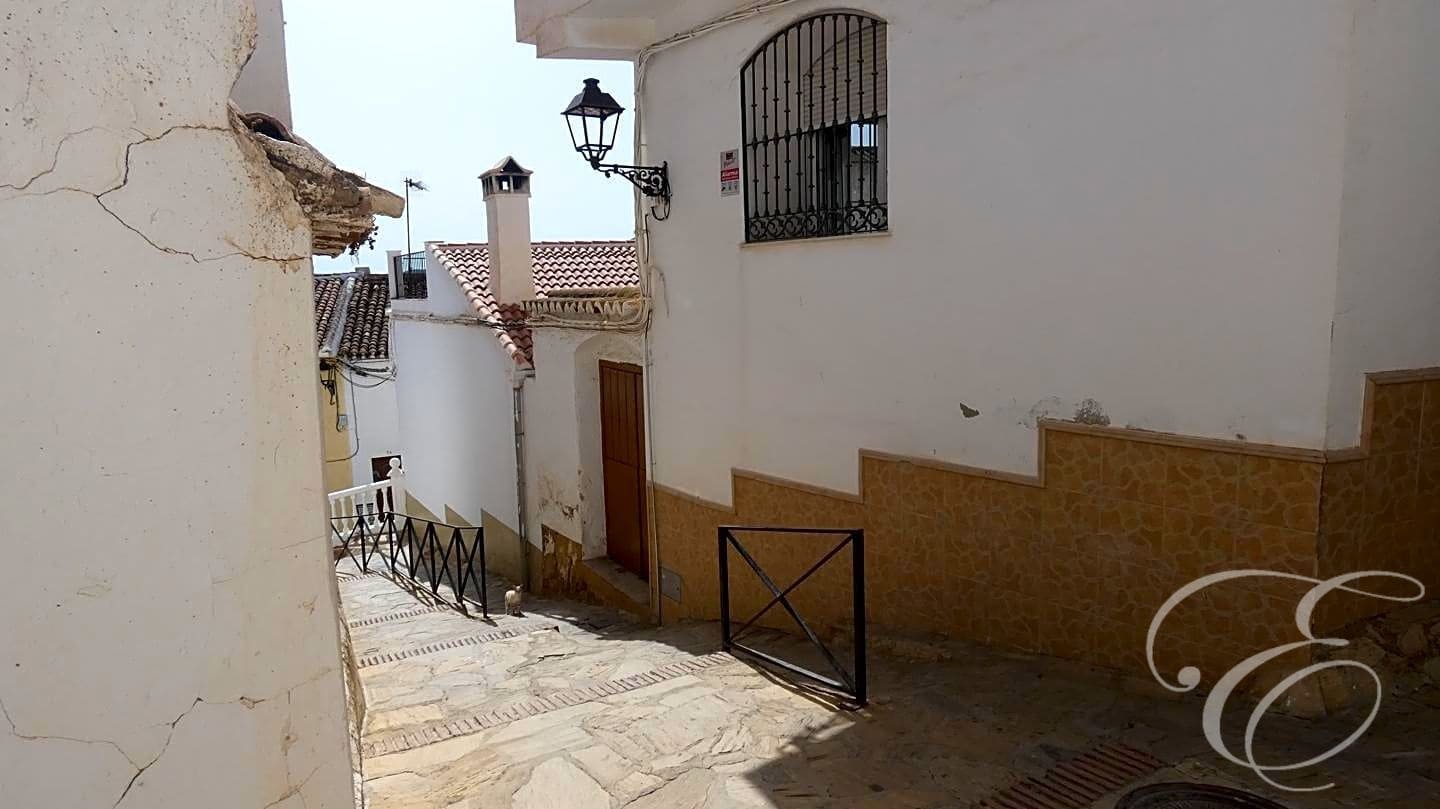 3 sovrum Villa till salu i Zafarraya - 128 000 € (Ref: 7735732)