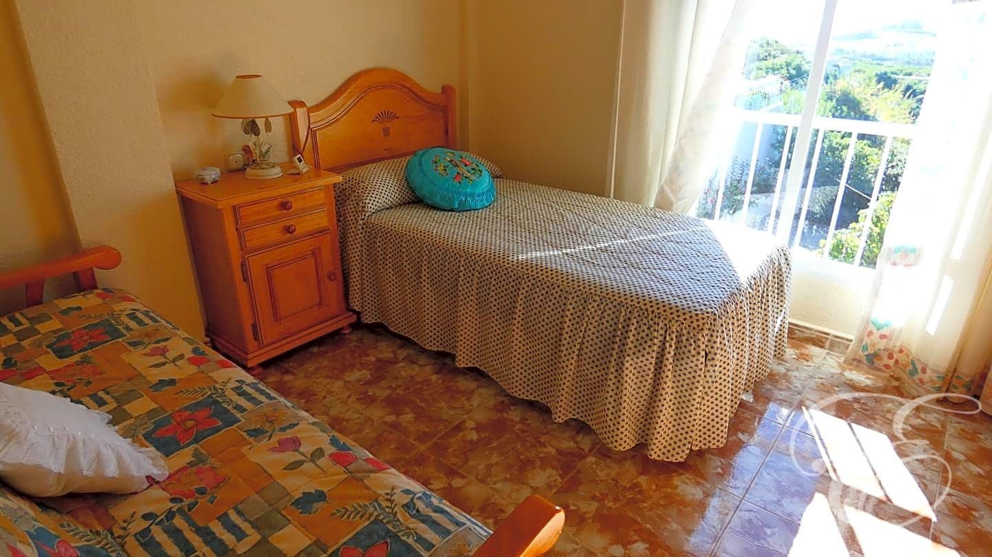 3 Zimmer Villa zu verkaufen in Salobrena mit Pool Garage - 950.000 € (Ref: 7766814)