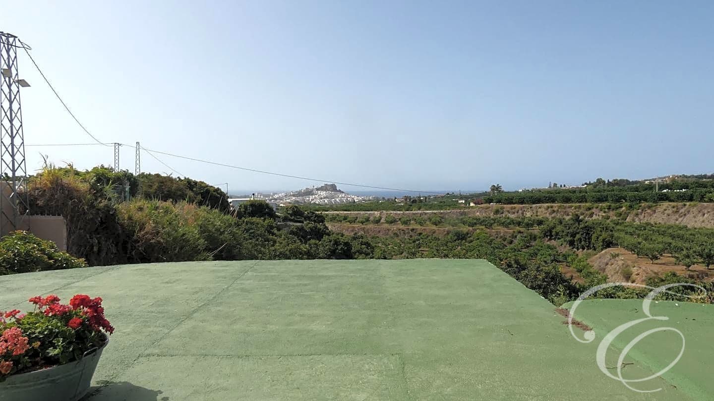 3 Zimmer Villa zu verkaufen in Salobrena mit Pool Garage - 950.000 € (Ref: 7766814)