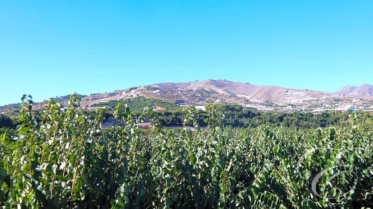 3 Zimmer Villa zu verkaufen in Salobrena mit Pool Garage - 950.000 € (Ref: 7766814)