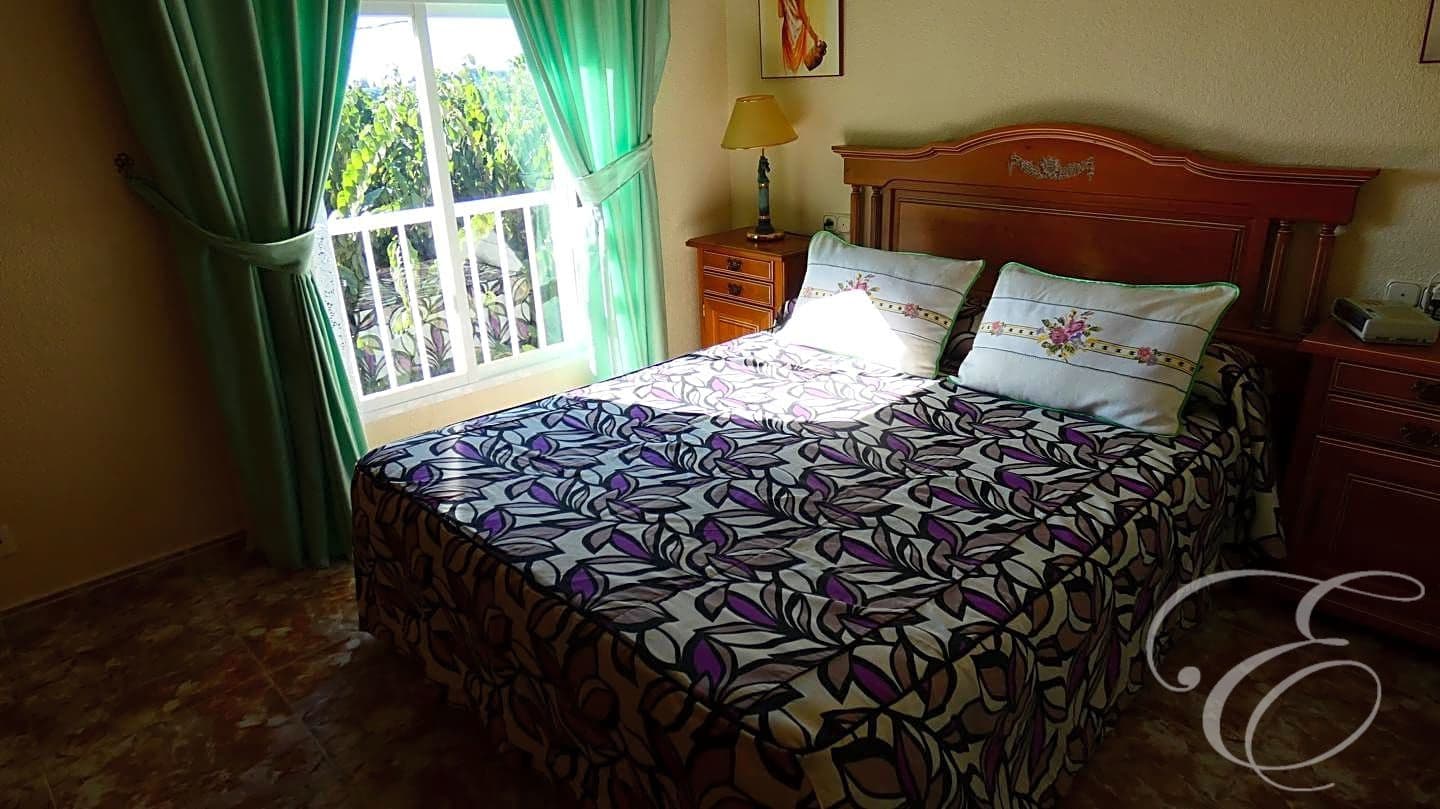 3 Zimmer Villa zu verkaufen in Salobrena mit Pool Garage - 950.000 € (Ref: 7766814)