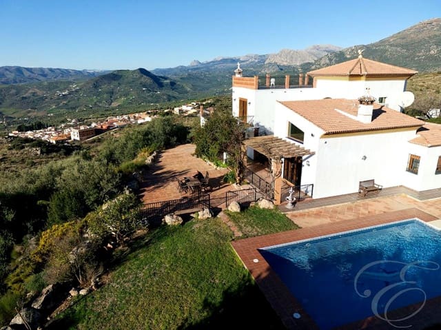 4 sypialnia Finka/Dom wiejski na sprzedaż w Periana z basenem garażem - 729 000 € (Ref: 7773655)