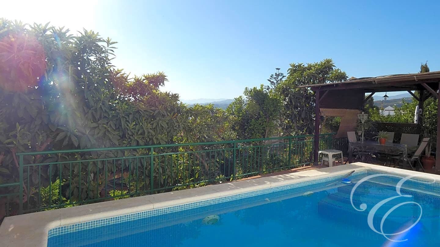 3 chambre Villa/Maison à vendre à Velez-Malaga avec piscine - 490 000 € (Ref: 7780825)